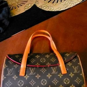 Louis Vuitton Evening bag